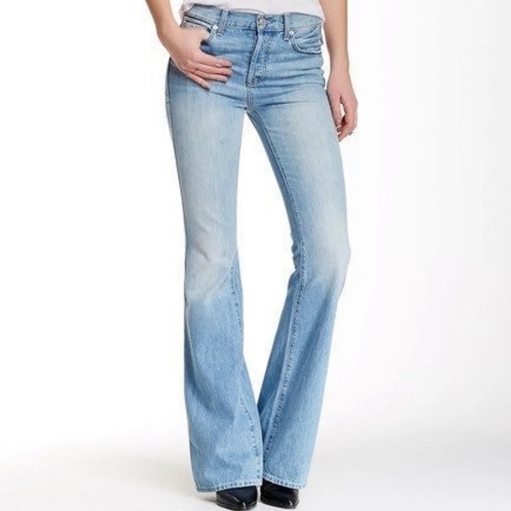 7FAM High Waisted Vintage Boot Jeans 25 Button Fly